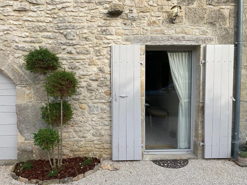 Le Boudoir proche Montignac, Hautefort Bed and Breakfast in Nouvelle-Aquitaine