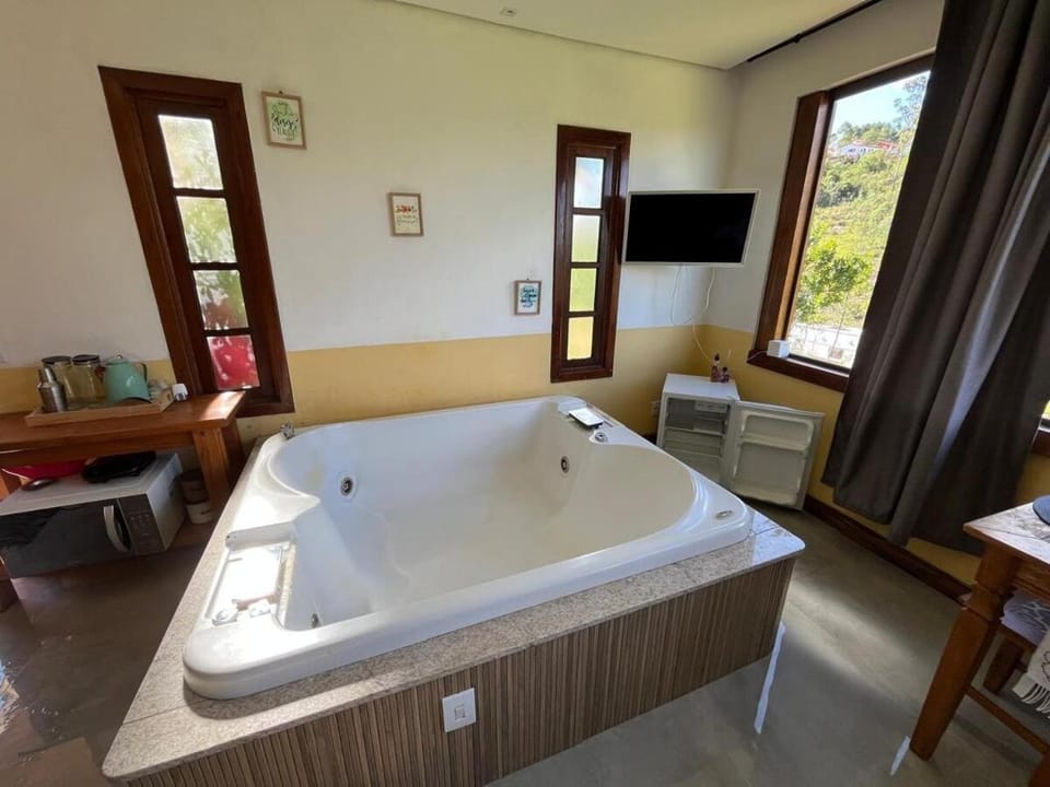 Chalé Flor de Maracujá Chalet in State of Minas Gerais, Brazil
