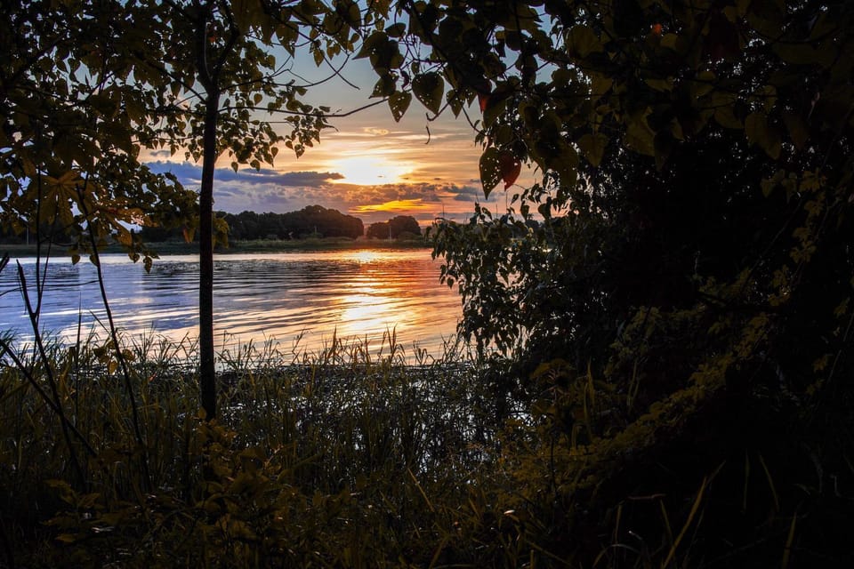Nearby landmark, Natural landscape, Fishing, Hiking, River view, Sunset