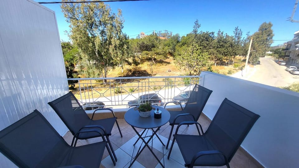 View (from property/room), Balcony/Terrace