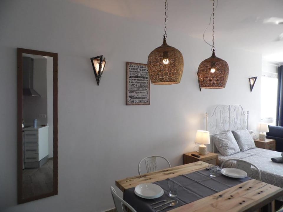 AlquilaEasy La Torre de la Colina Apartment in Torremolinos