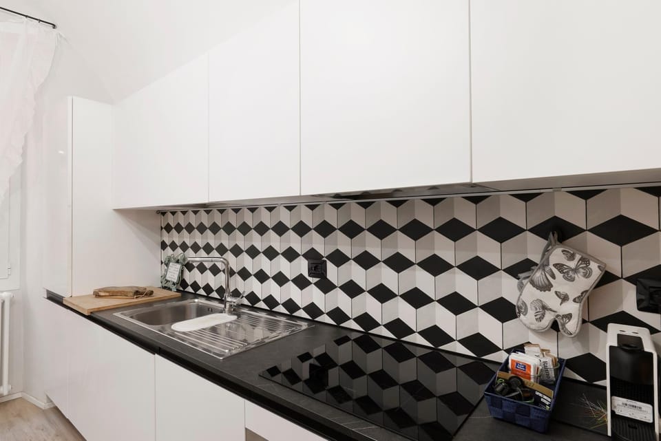 Kitchen or kitchenette, Living room