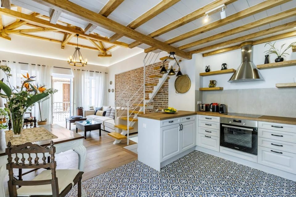 Kitchen or kitchenette, Living room, Dining area