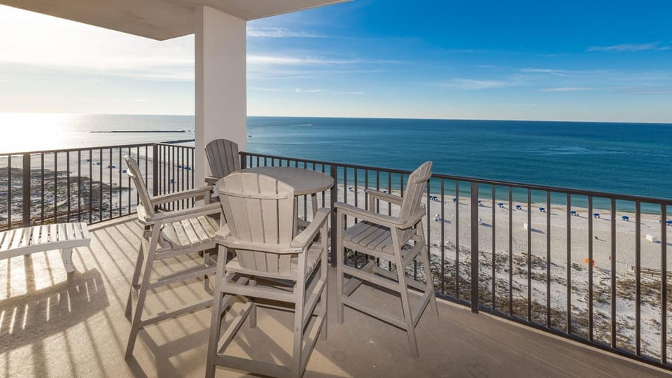 Phoenix East 1411 Apartment in Orange Beach