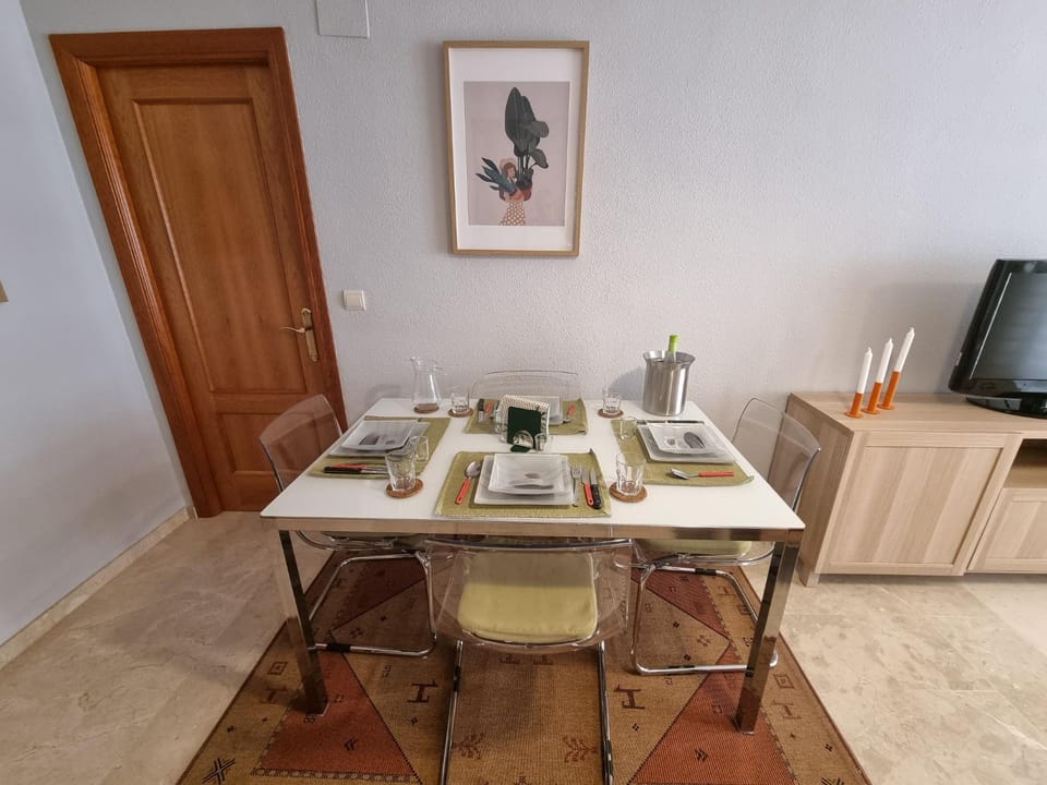 Decorative detail, Dining area