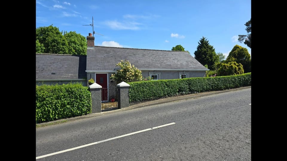 Property building, Street view