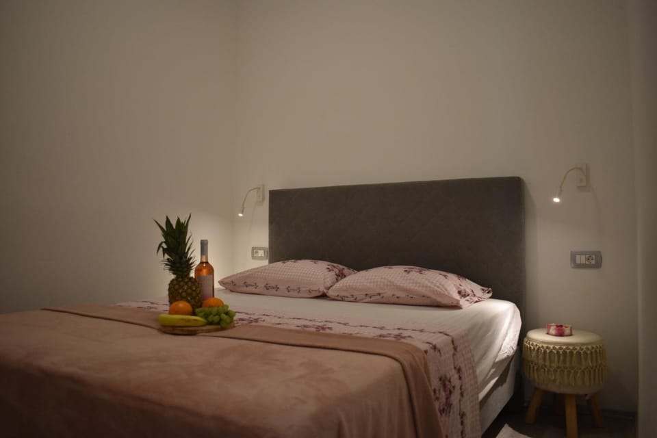 Urban Nest Lazarica - Cozy Apartment Near Beach & Center Apartment in Split