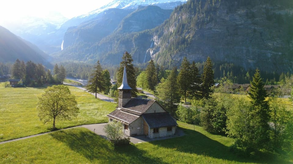 Nearby landmark, Spring, Day, Natural landscape, Mountain view