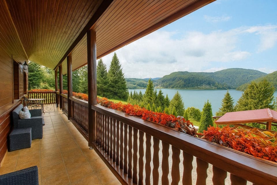 Patio, View (from property/room), Balcony/Terrace, Lake view