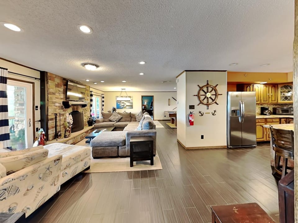 Living room, Seating area, fireplace, furniture, kitchen