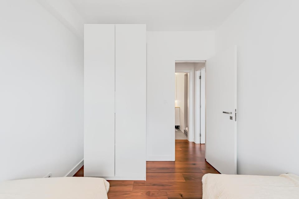 Bedroom, wardrobe