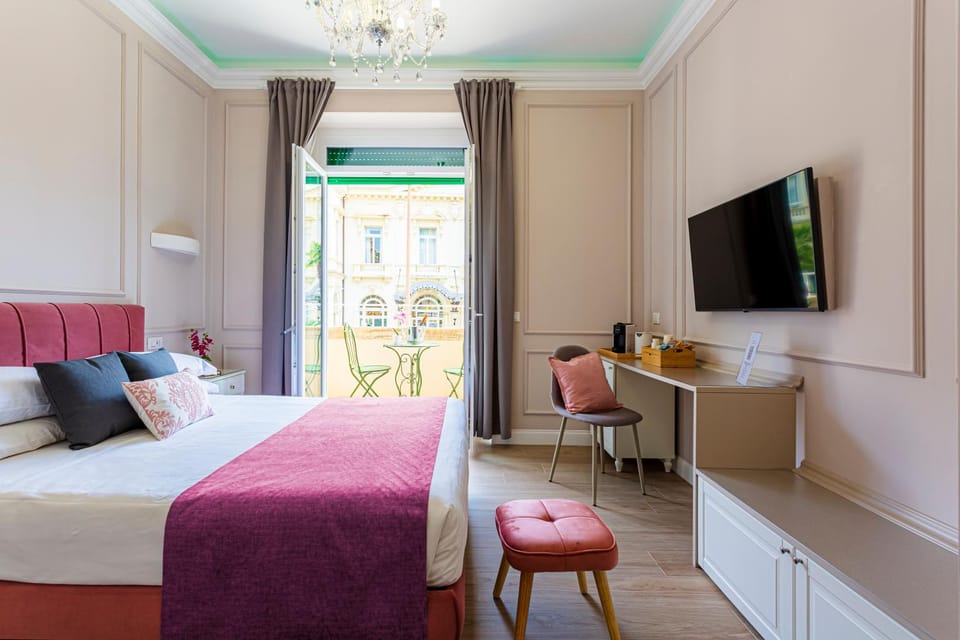 Casino, TV and multimedia