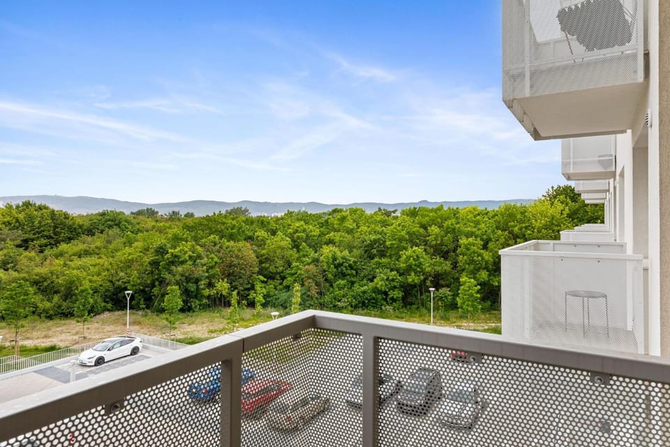 AH Airport PAN AM Apartment in Bratislava