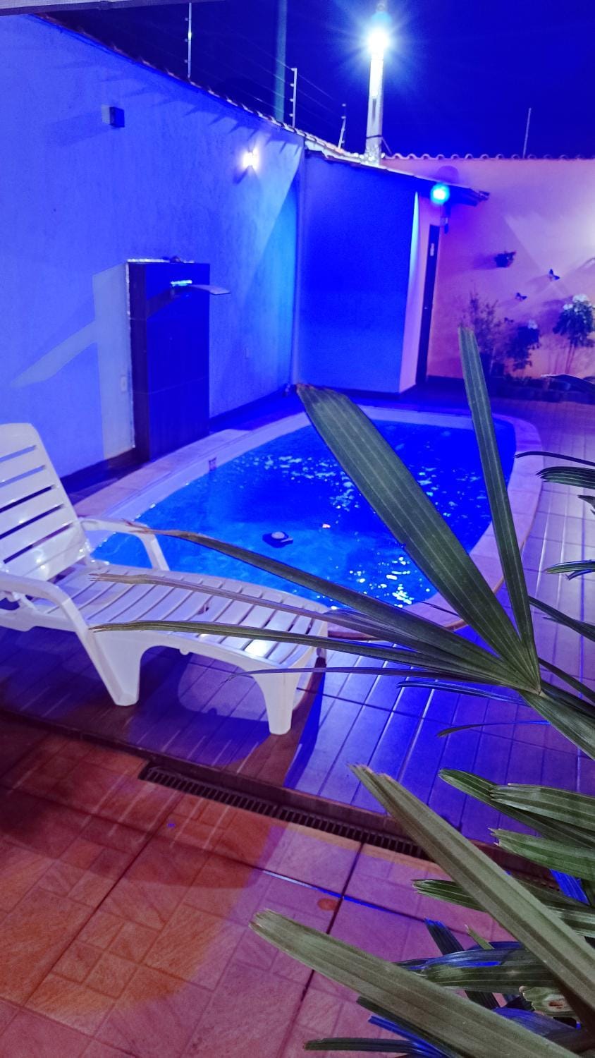 Casa com Piscina House in Ribeirão Preto
