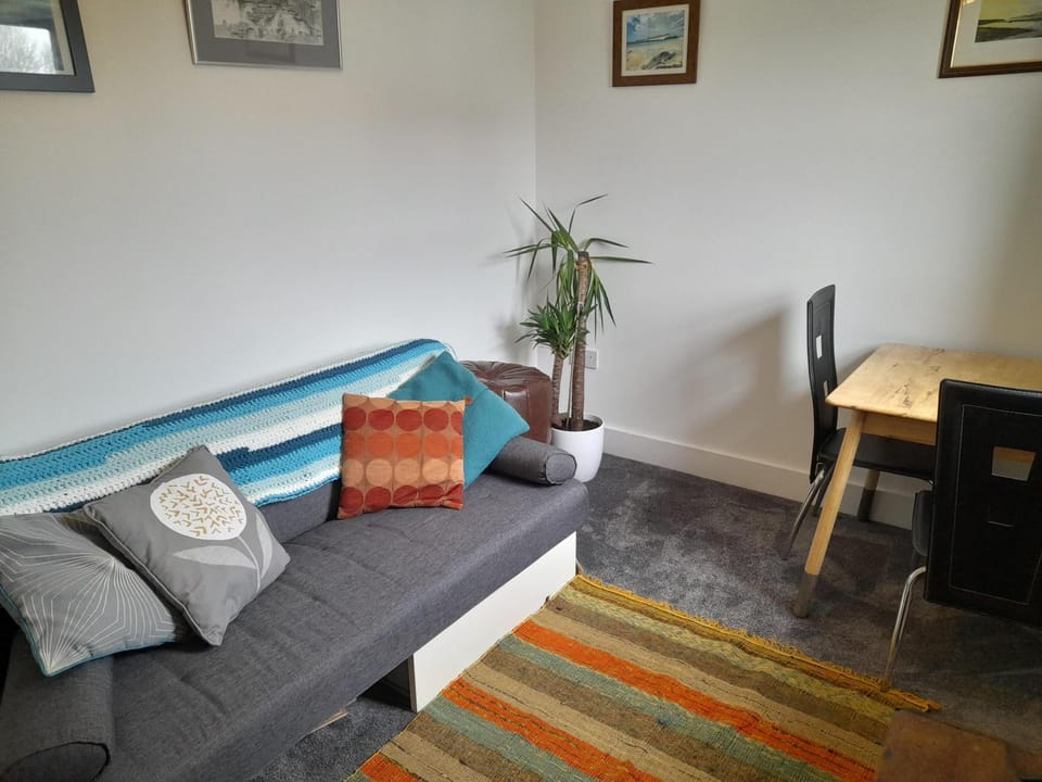 Double room, living space and bathroom, in a family home, near Ulverston Bed and Breakfast in Copeland District