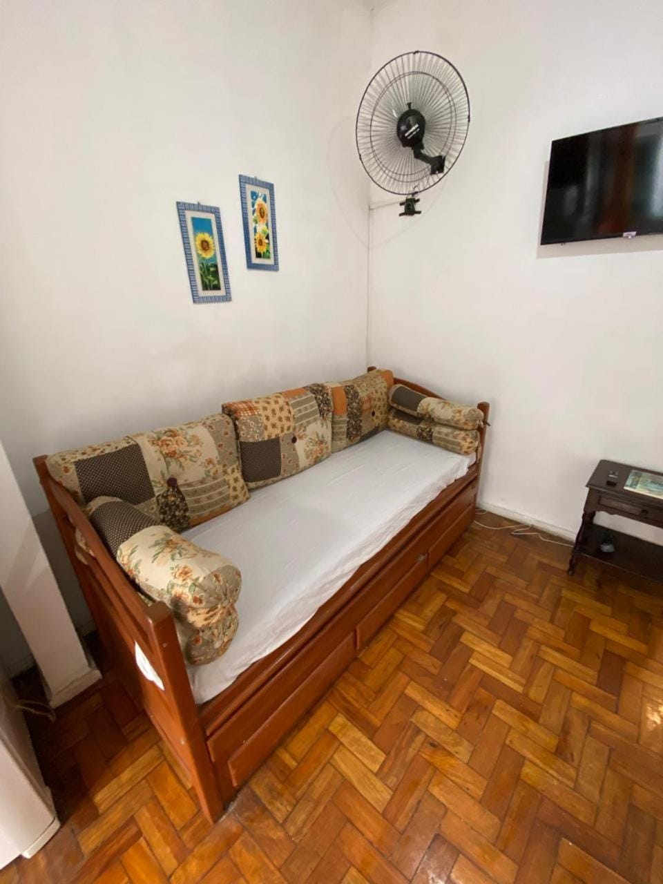 Backdoor Copacabana Palace Apartment in Rio de Janeiro