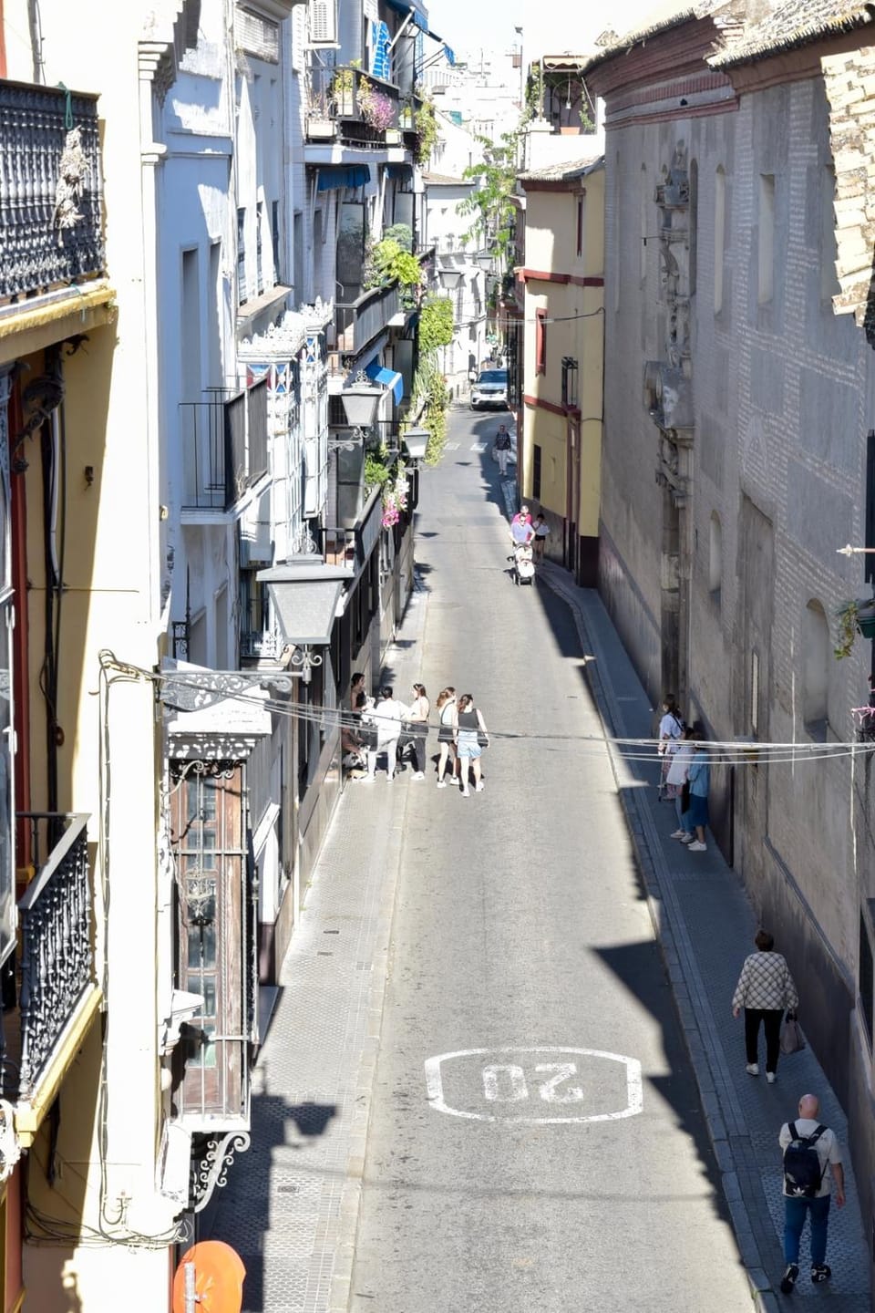 Day, People, Neighbourhood, City view, Street view, Location