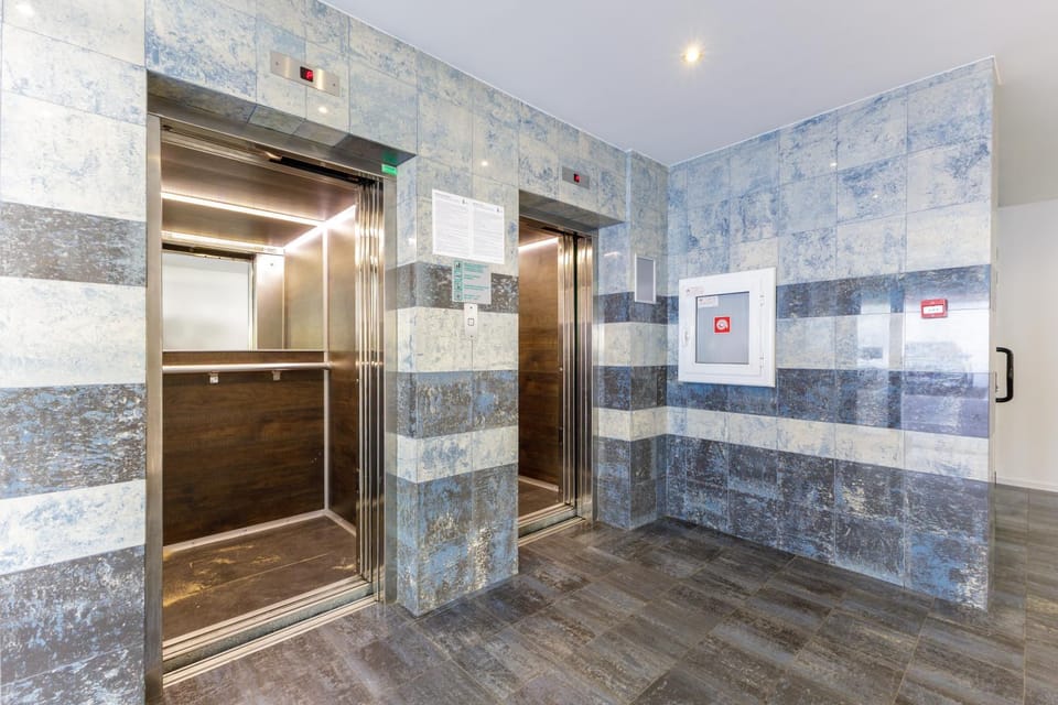 elevator