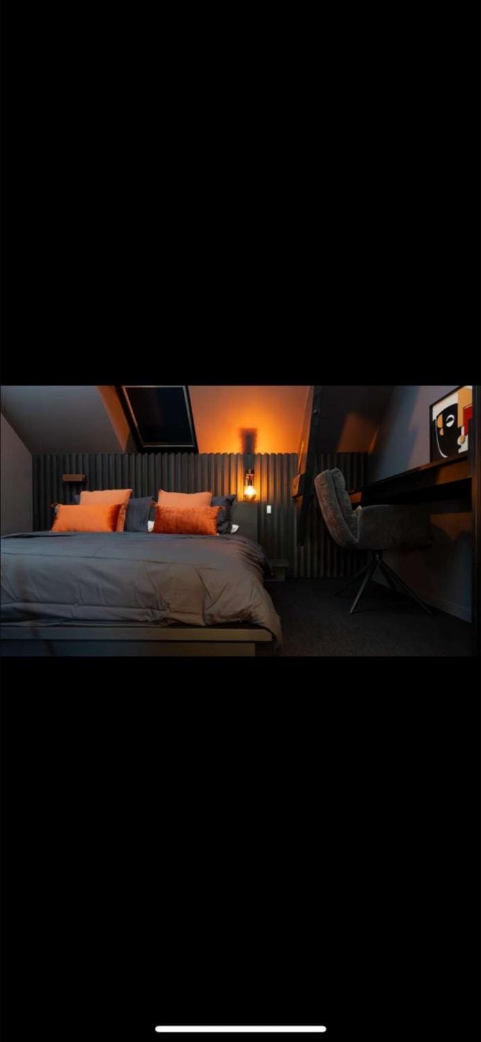 Mirava room Apartment in Île-de-France