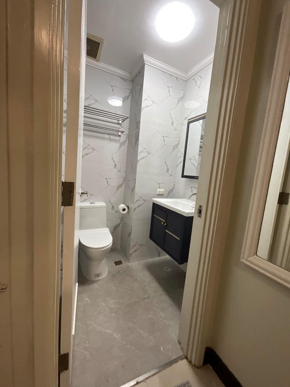 Shower, Toilet, bidet