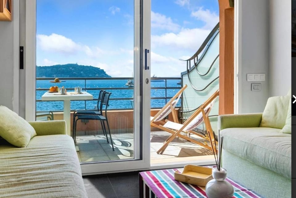 Vue Mer Prestige Apartment in Villefranche-sur-Mer