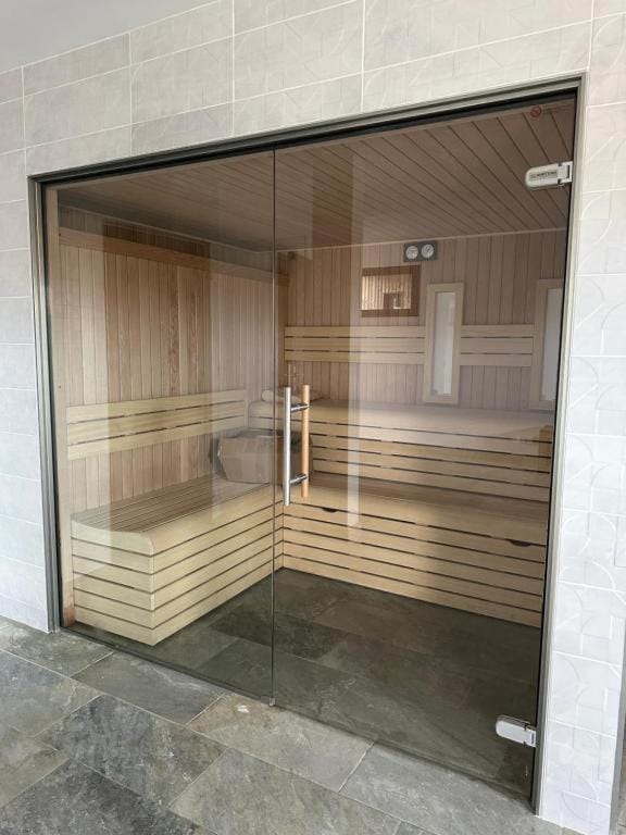 Agréable cottage pour 5 personnes dans un parc résidentiel pour des vacances reposantes en famille Apartment in Nouvelle-Aquitaine