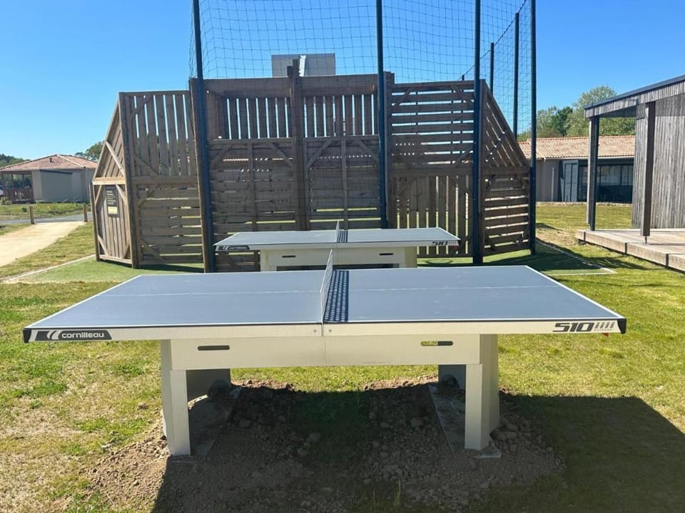 Agréable cottage pour 5 personnes dans un parc résidentiel pour des vacances reposantes en famille Apartment in Nouvelle-Aquitaine