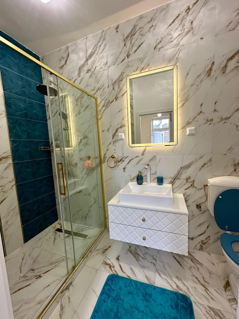 Shower, Bathroom