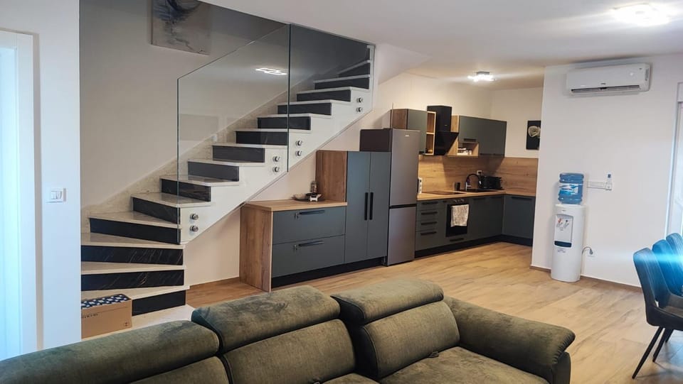 Kitchen or kitchenette, Other