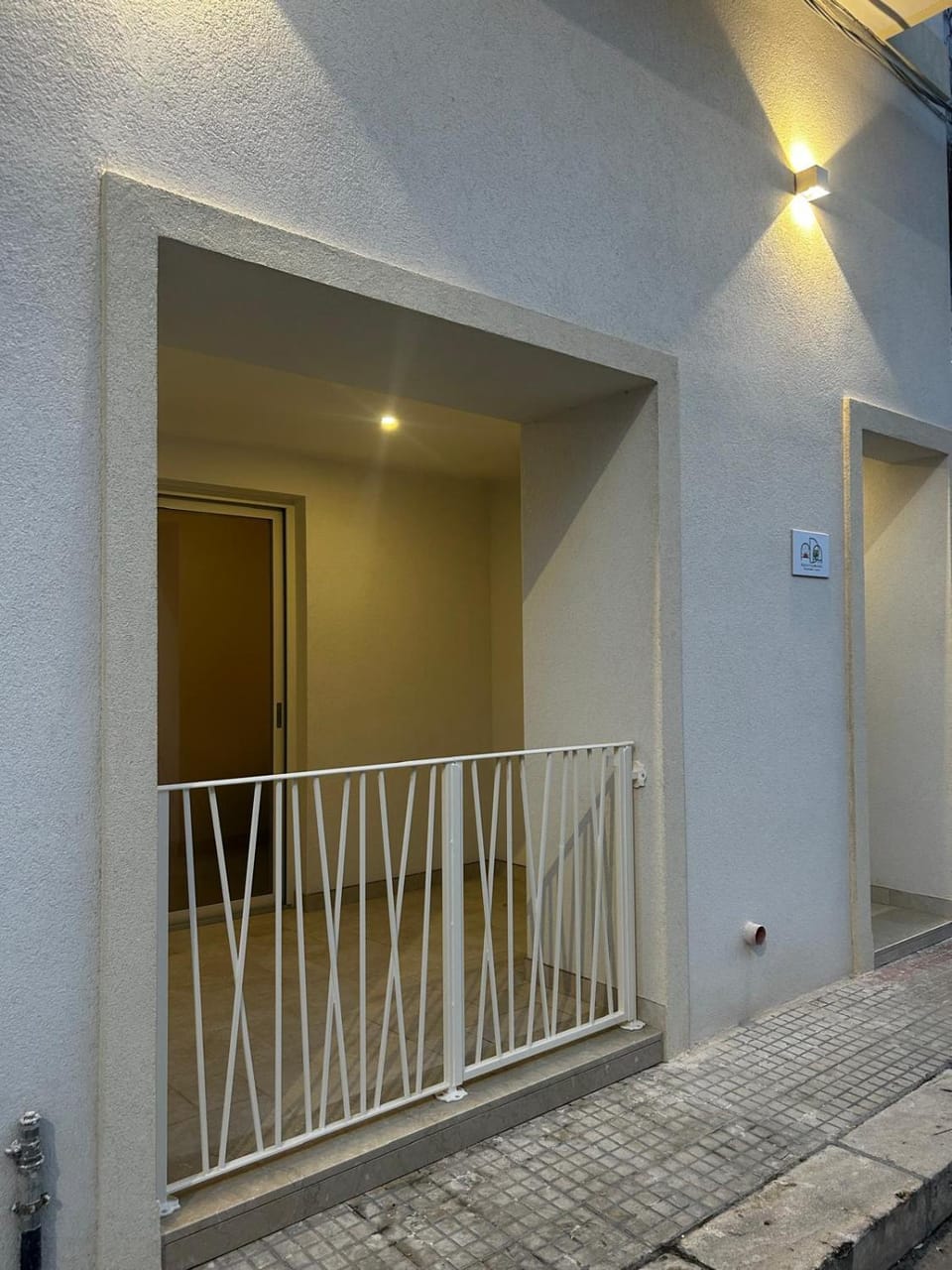 Property building, Facade/entrance