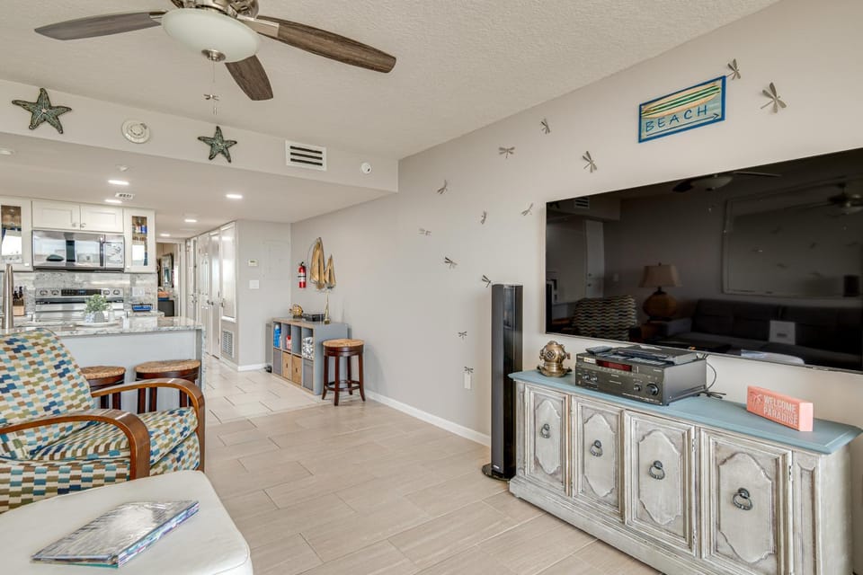 Pool Access: Beachfront Condo in Cape Canaveral! House in Cape Canaveral
