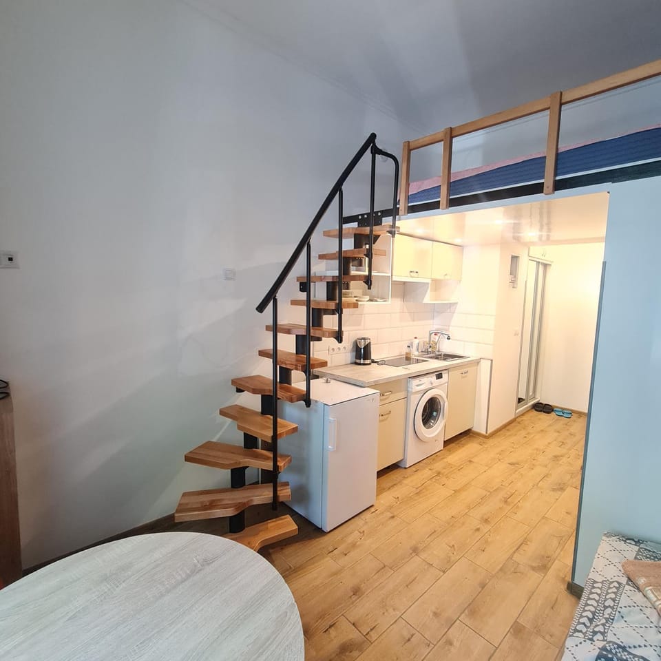 Smart Нечуя-Левицького 16-5 Apartment in Lviv