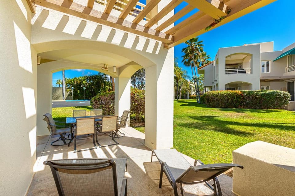 Palms at Wailea 403 by Coldwell Banker Island Vacations Apartment in Wailea