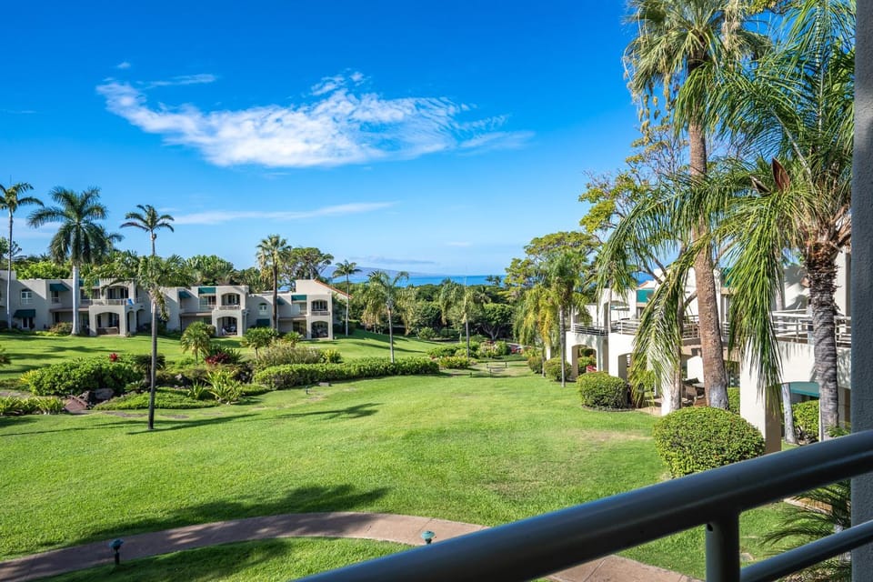 Palms at Wailea 1302 by Coldwell Banker Island Vacations Apartment in Wailea