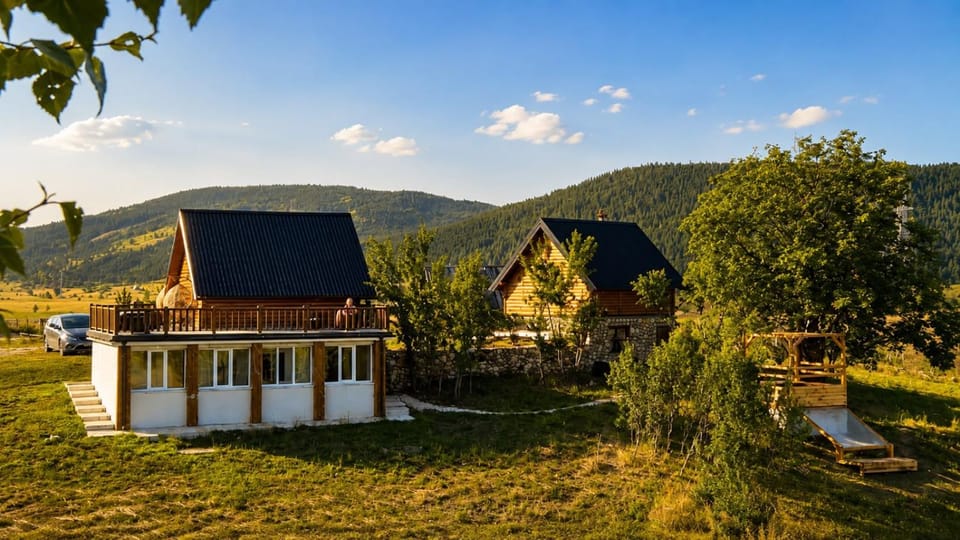 Arhetip, Kikina Villa Villa in Montenegro