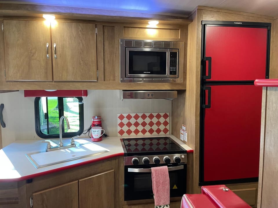 Retro camper Campground/ 
RV Resort in Florida