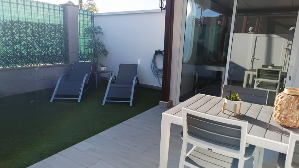 Las Palomas Bungalow # 38 House in Maspalomas