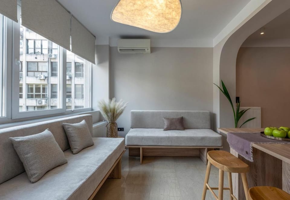 Ermou o'clock Apartment in Thessaloniki