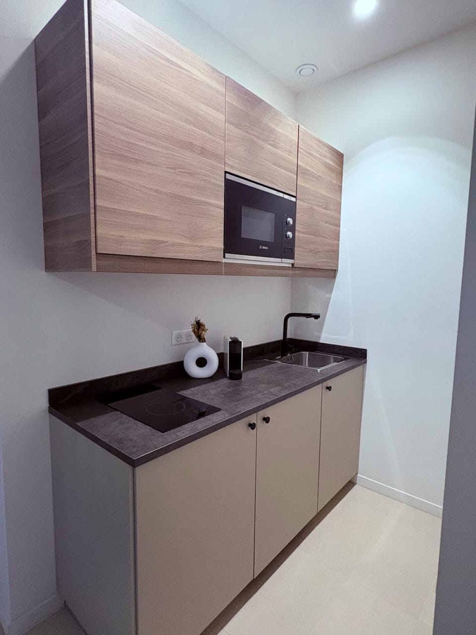 Kitchen or kitchenette, stove