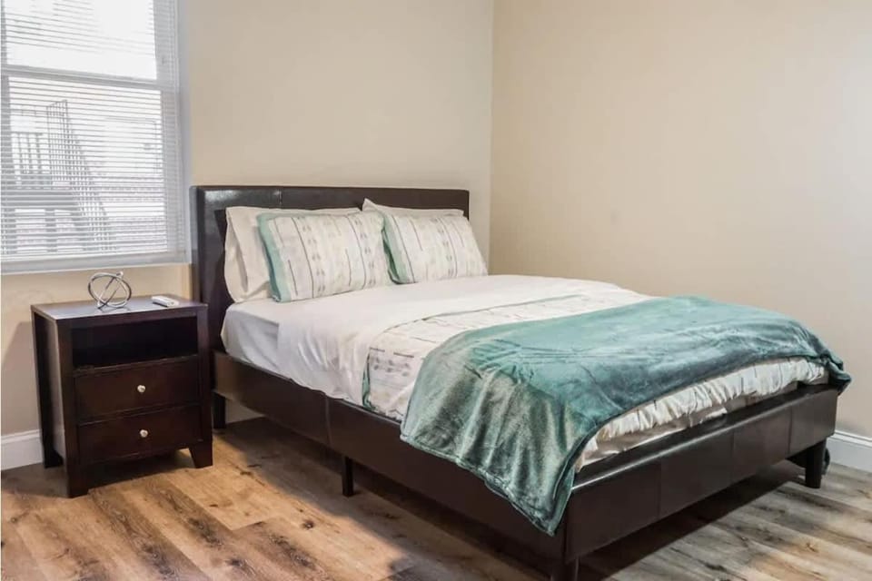 Unit 32 Stylish 1BR 1BA Apartment Long-term stays Apartment in Chelsea