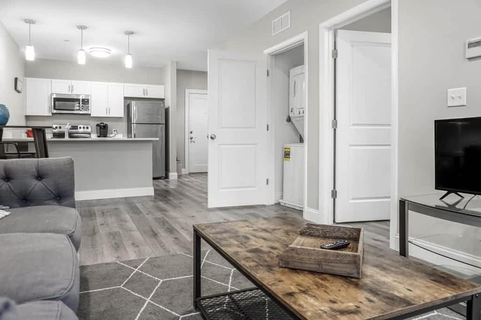 Unit 43 Homey 1BR Garage Parking Apartment in Chelsea