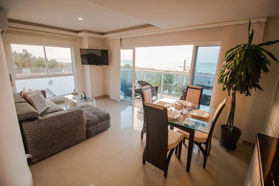 luxury frente al mar zona morros cartagena Apartment in La Boquilla