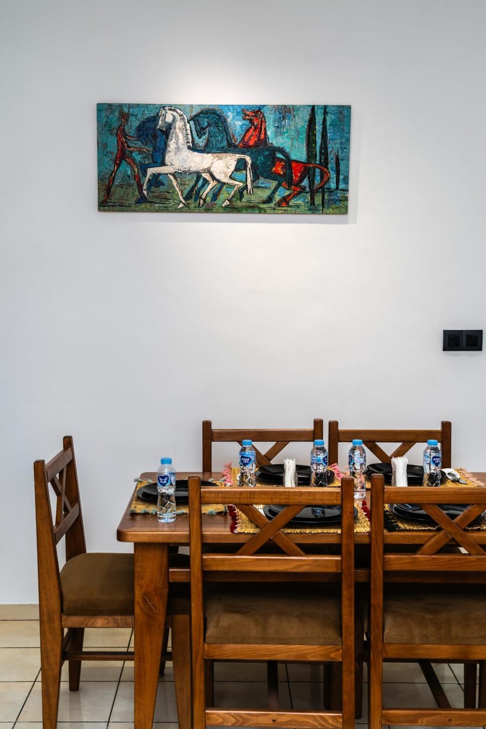 Living room, Decorative detail, Seating area, Dining area