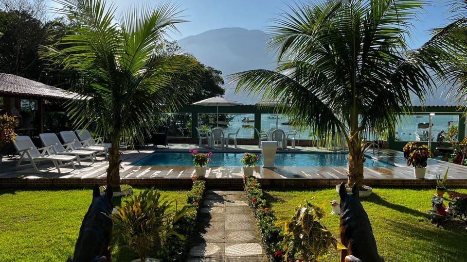 Spring, Day, Natural landscape, Garden, Garden view, Mountain view, Pool view, Swimming pool, sunbed