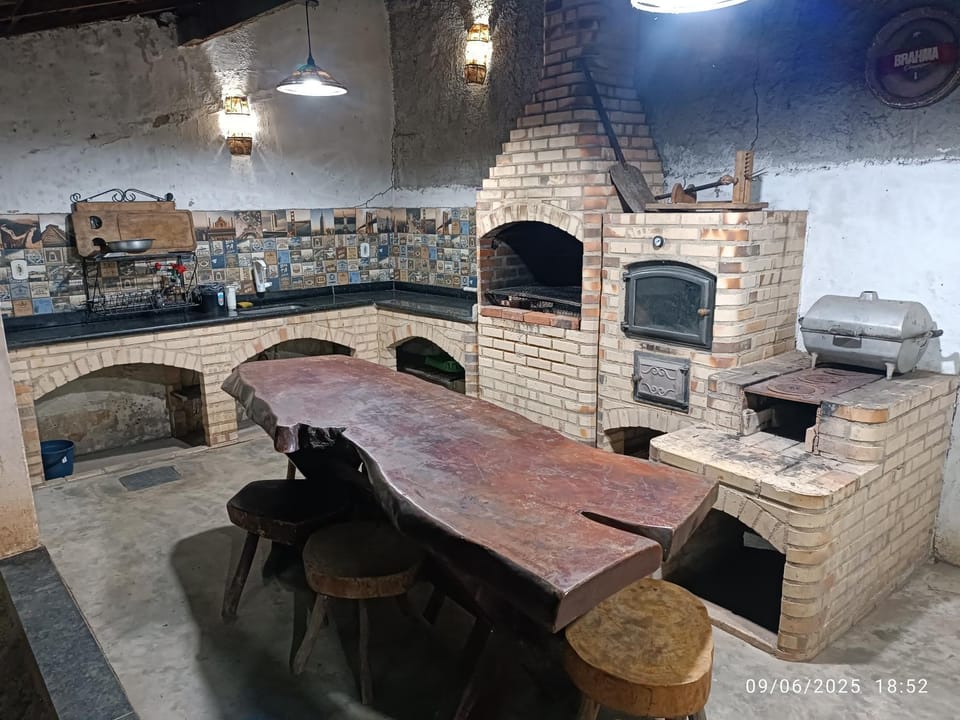 BBQ facilities, Dining area