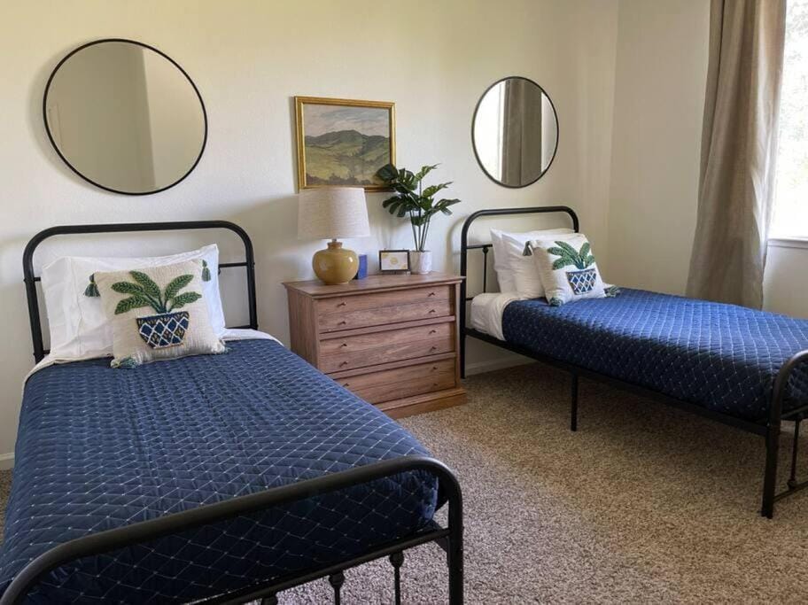 Gorgeous Pet and Family friendly Long stays House in West Sacramento