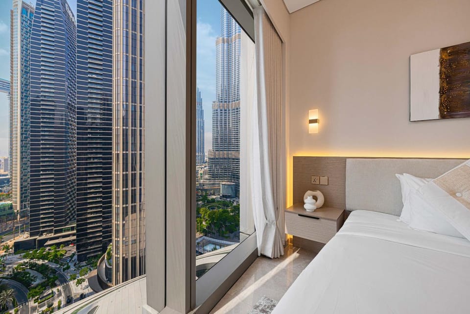 Bed, View (from property/room), Balcony/Terrace, Bedroom, City view