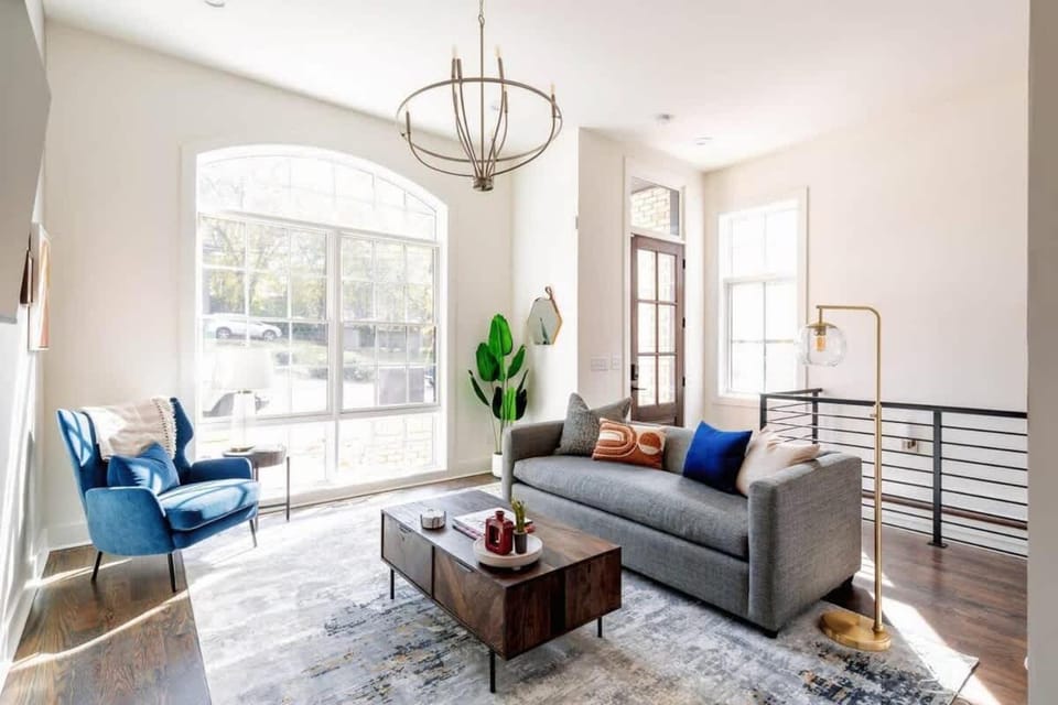 Living room, Seating area