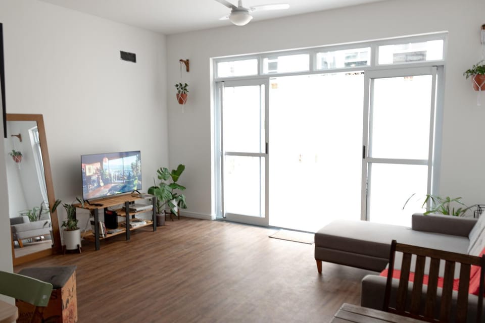 Communal lounge/ TV room, TV and multimedia, Living room