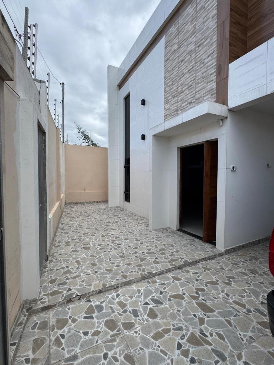Casa 4 quartos, piscina privativa, 3 suíte geradeila smart tv ar-condicionado House in Campina Grande